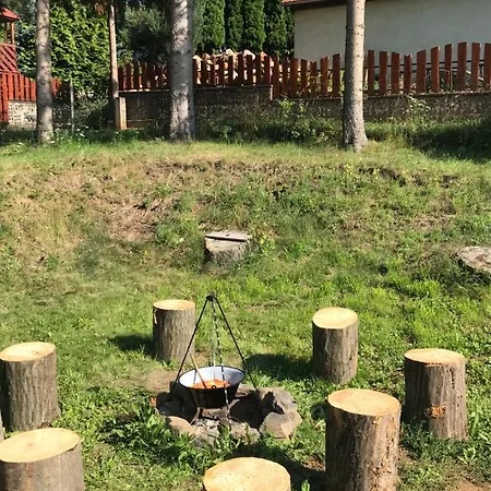 Daire 21 Es Fel Fenyo Vendeghaz