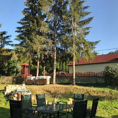 Daire 21 Es Fel Fenyo Vendeghaz